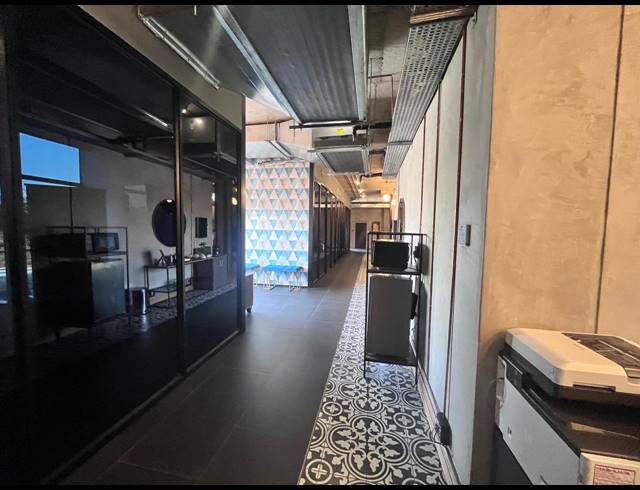 10M² OFFICE TO LET IN NOORDWYK